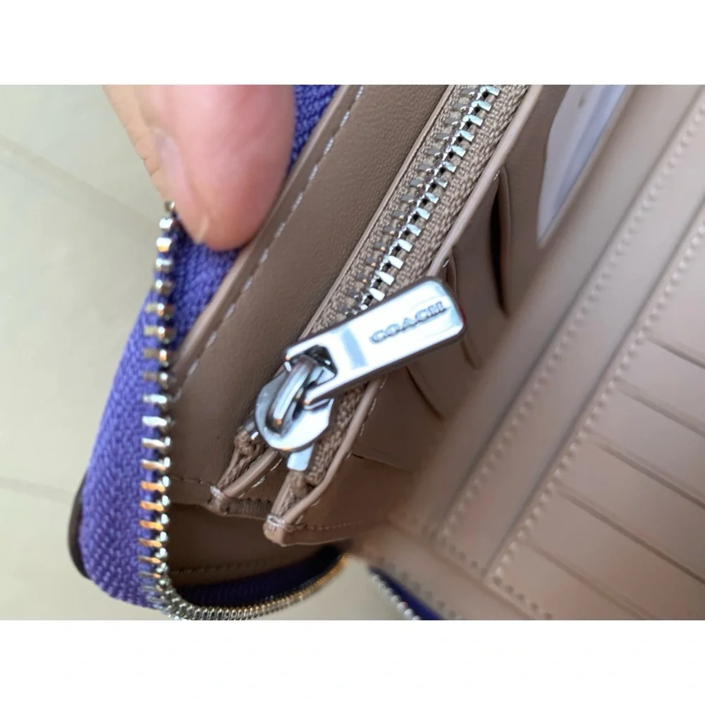 NWT Coach Medium Zip Checkerboard Wallet in Light Violet Chalk